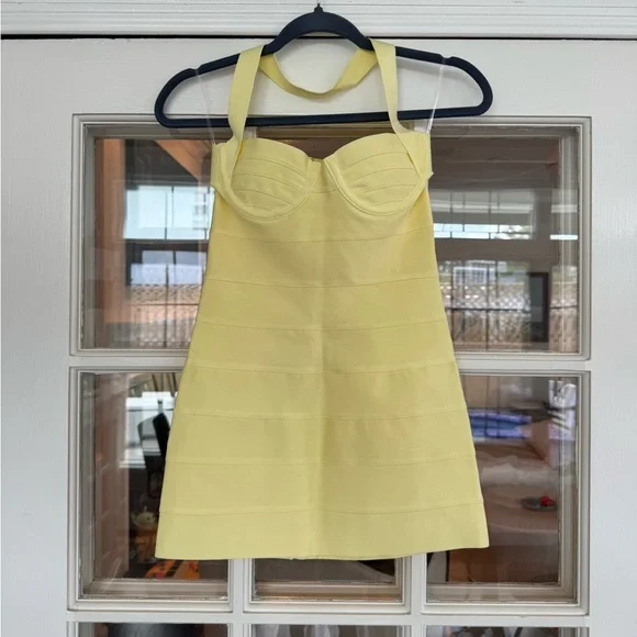 House of CB Maliha dress - Picture 4 of 5